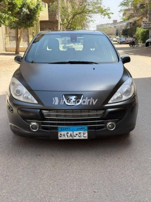بيجو 207 SW 2007 رمادي أوتوماتيك مستعملة للبيع في الخانكة - 1