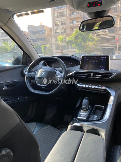 Peugeot 5008 2021 White Automatic Used for Sale in Heliopolis - 2