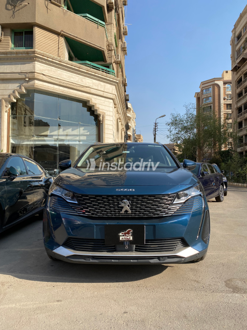 Peugeot 5008 2021 White Automatic Used for Sale in Heliopolis - 6