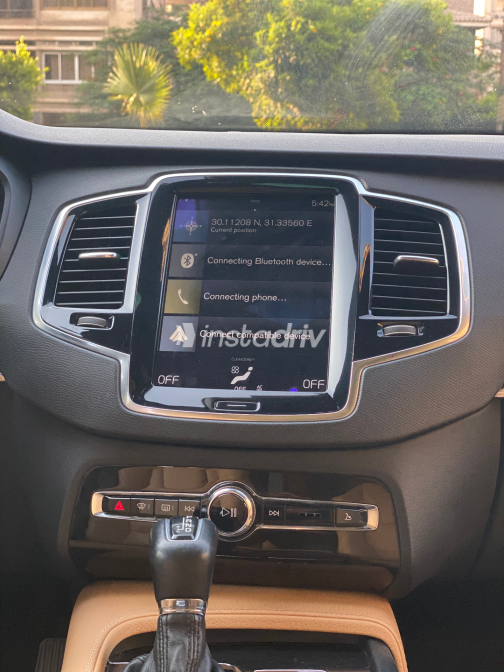 فولفو XC90 2018 أسود أوتوماتيك مستعملة للبيع في مصر الجديدة - 1