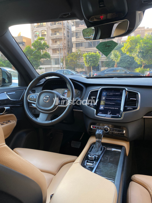 فولفو XC90 2018 أسود أوتوماتيك مستعملة للبيع في مصر الجديدة - 3