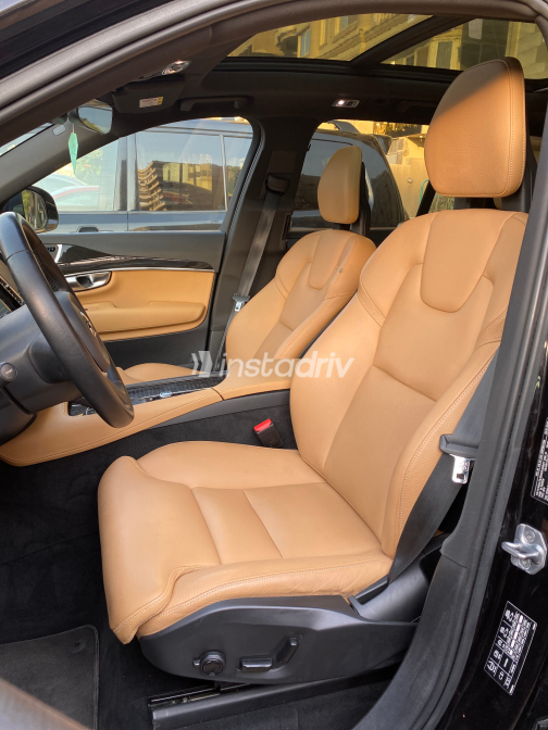 فولفو XC90 2018 أسود أوتوماتيك مستعملة للبيع في مصر الجديدة - 9