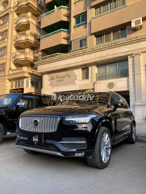 فولفو XC90 2018 أسود أوتوماتيك مستعملة للبيع في مصر الجديدة - 10