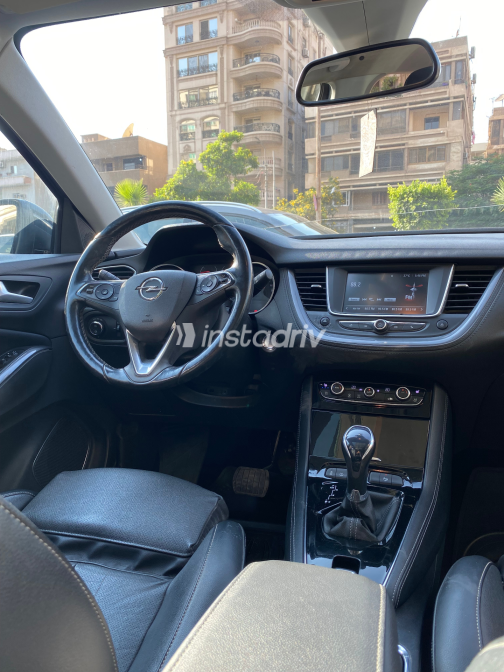 اوبل جراند لاند 2019 رمادي أوتوماتيك مستعملة للبيع في مصر الجديدة - 1