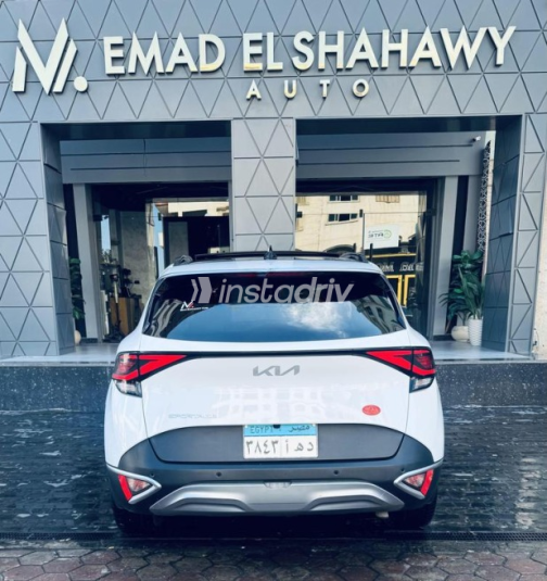 كيا سبورتاج 2023 أبيض أوتوماتيك مستعملة للبيع في دمياط - 7