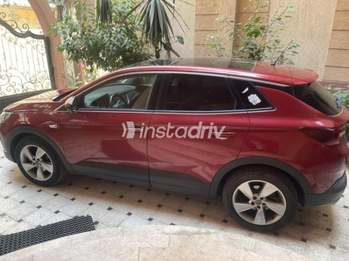 اوبل جراند لاند 2021 أبيض أوتوماتيك مستعملة للبيع في القاهرة الكبرى ( القاهرة - الجيزة) - 4