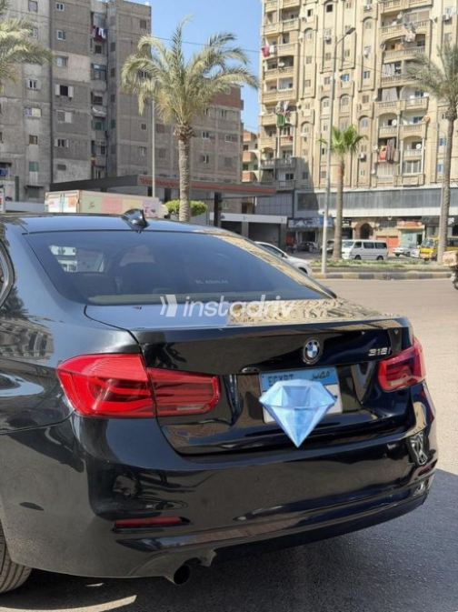 بي ام دبليو 318 2018 أسود أوتوماتيك مستعملة للبيع في الإسكندرية - 10