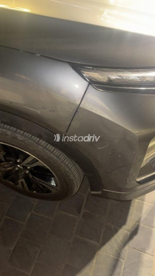 Mitsubishi Eclipse Cross 2025 White Automatic Used for Sale in Greater Cairo ( Cairo + Giza) - 3
