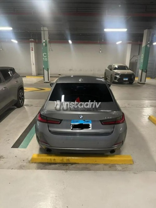 BMW 320 2024 Gray Automatic Used for Sale in Sheikh Zayed City - 2