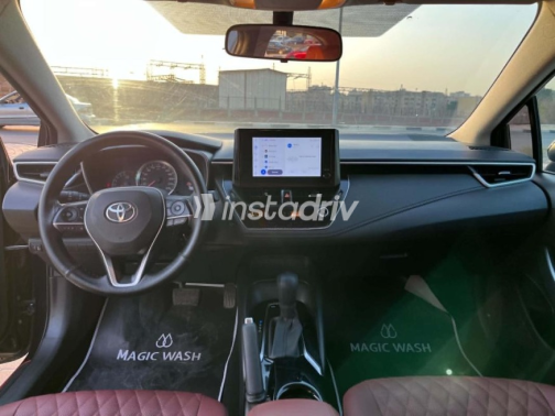 Toyota Corolla 2019 Black Automatic Used for Sale in Nasr city - 6
