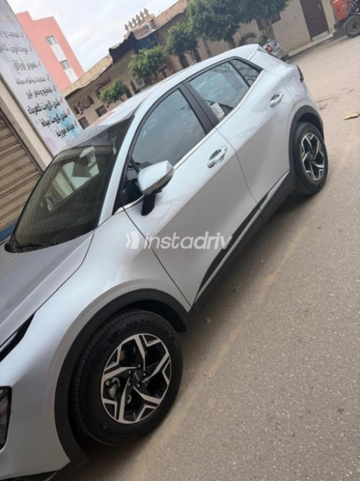 Kia Sportage 2024 Gray Automatic Used for Sale in Mansoura - 2