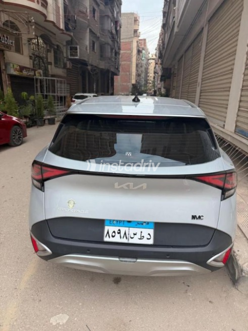 Kia Sportage 2024 Gray Automatic Used for Sale in Mansoura - 4