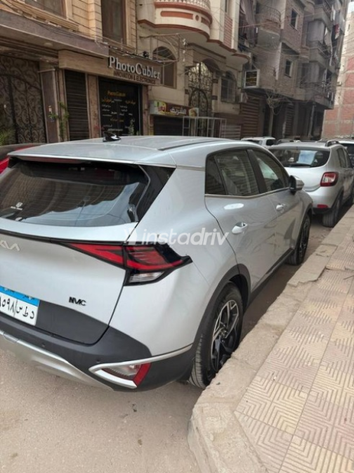 Kia Sportage 2024 Gray Automatic Used for Sale in Mansoura - 5