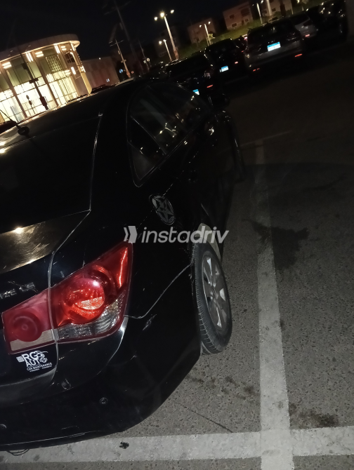 Chevrolet Cruze 2011 Black Automatic Used for Sale in Alexandria - 4