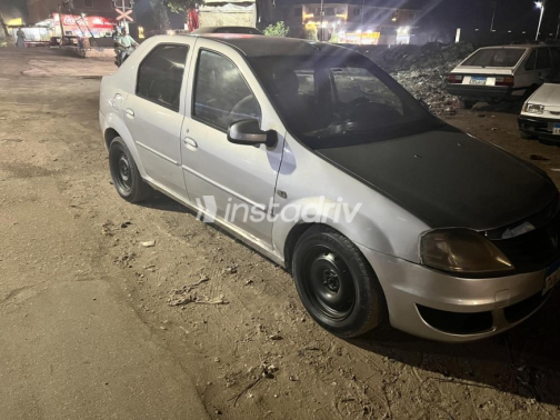 Renault Logan 2013 Silver Automatic Used for Sale in Qalyub - 2