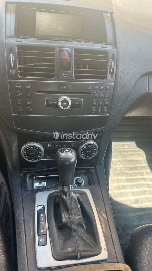 Mercedes C 180 2009 Black Automatic Used for Sale in Giza - 1