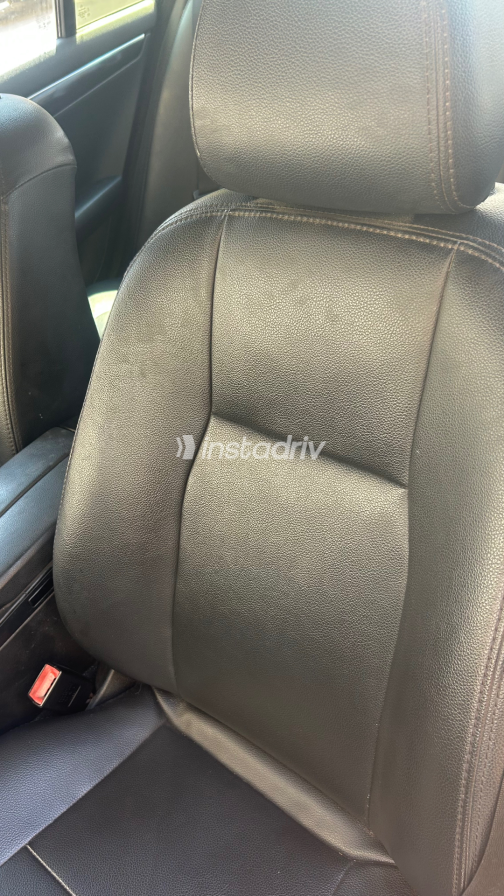 Mercedes C 180 2009 Black Automatic Used for Sale in Giza - 4