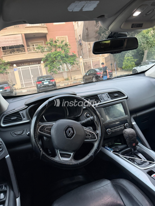Renault Kadjar 2019 Brown Automatic Used for Sale in Cairo - 3