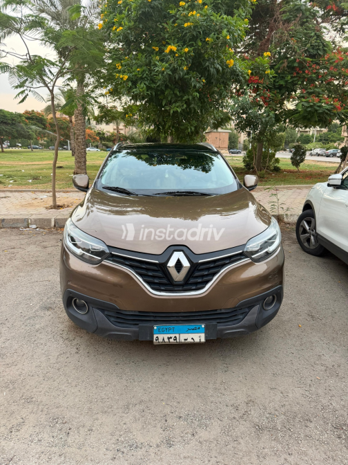 Renault Kadjar 2019 Brown Automatic Used for Sale in Cairo - 4