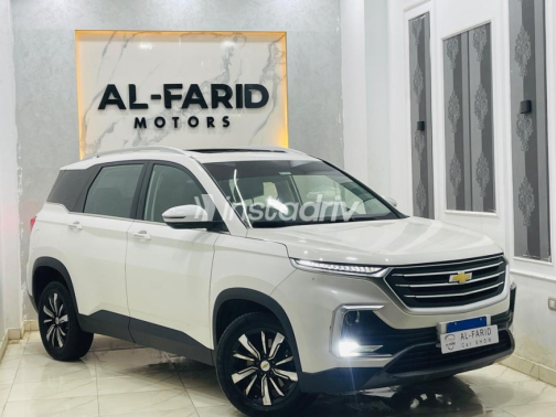 Chevrolet Captiva 2021 White Automatic Used for Sale in Alexandria - 2