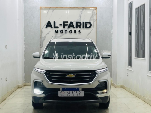 Chevrolet Captiva 2021 White Automatic Used for Sale in Alexandria - 3