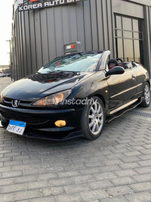 بيجو 206 2005 أسود أوتوماتيك مستعملة للبيع في الهرم - 1