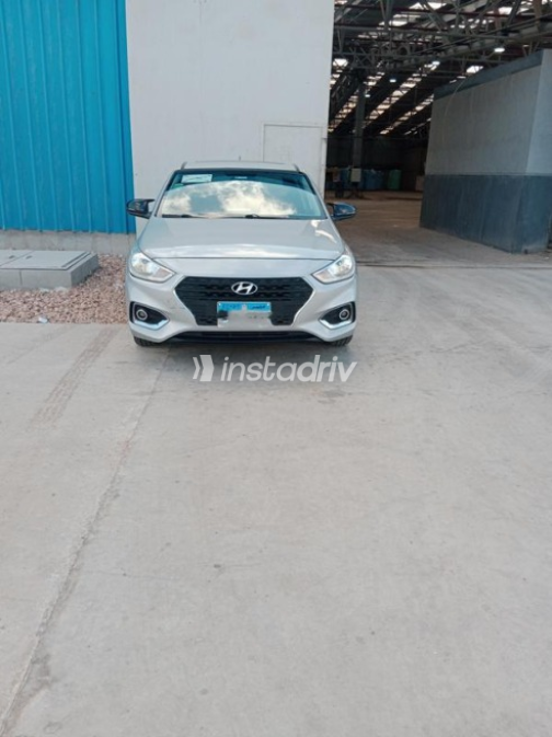 Hyundai Accent HCI 2019 White Automatic Used for Sale in Greater Cairo ( Cairo + Giza) - 3