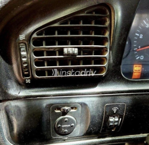 هيونداي إلنترا 1994 أزرق أوتوماتيك مستعملة للبيع في 6 أكتوبر - 6