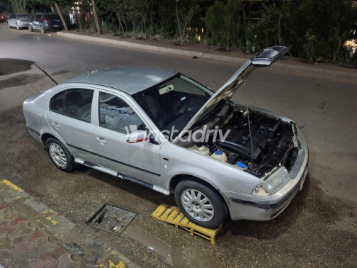 سكودا اوكتافيا A4 2003 فضي يدوي مستعملة للبيع في شبين الكوم - 1