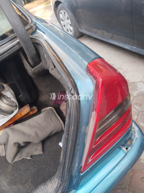 Mercedes C 180 1999 Blue Automatic Used for Sale in El Haram - 7