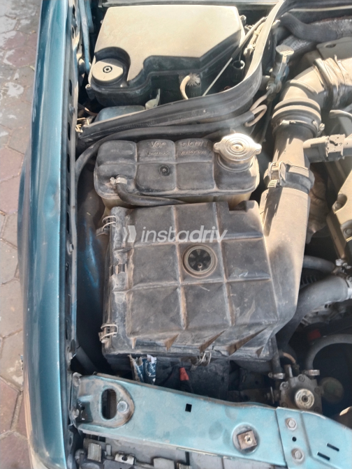 Mercedes C 180 1999 Blue Automatic Used for Sale in El Haram - 1