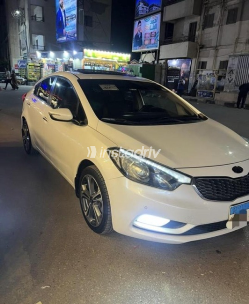 Kia K3 2015 White Automatic Used for Sale in 6 October - 7