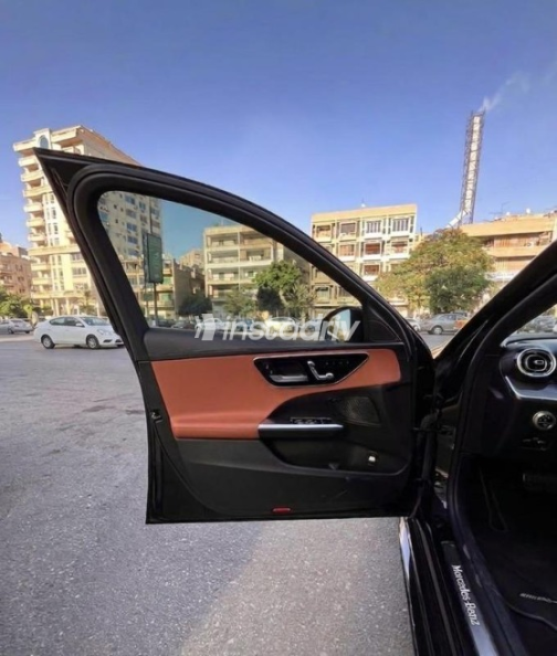 مرسيدس C 200 2023 أسود أوتوماتيك مستعملة للبيع في مصر الجديدة - 5