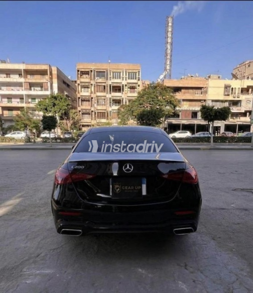 مرسيدس C 200 2023 أسود أوتوماتيك مستعملة للبيع في مصر الجديدة - 7