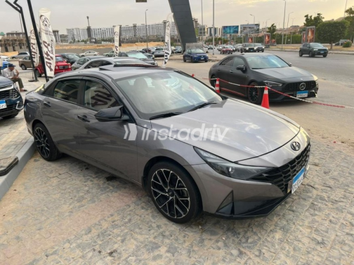Hyundai Elantra 2022 Gray Automatic Used for Sale in Cairo - 1