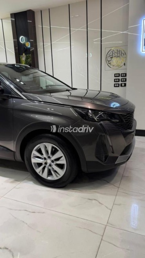 Peugeot 3008 2022 Brown Automatic Used for Sale in Nasr city - 4