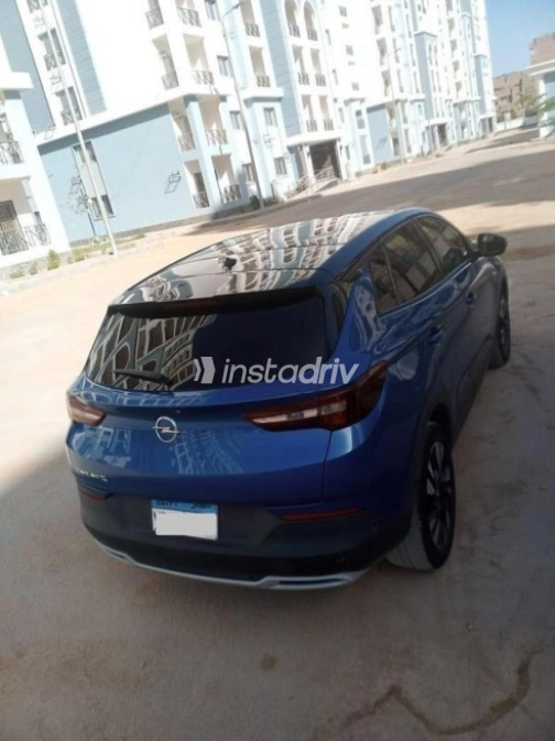 Opel Grandland 2022 White Automatic Used for Sale in Greater Cairo ( Cairo + Giza) - 2