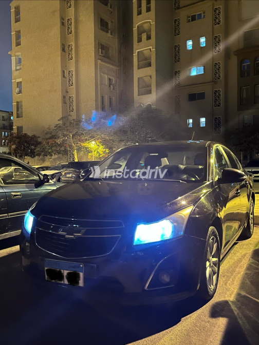 شيفروليه كروز 2015 بني أوتوماتيك مستعملة للبيع في مدينتى - 6