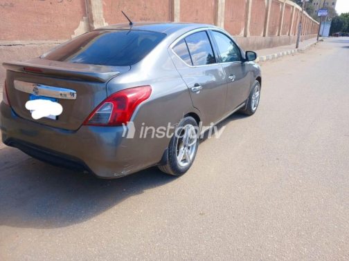 Nissan Sunny 2019 Bronze Automatic Used for Sale in Mit Ghamr - 3