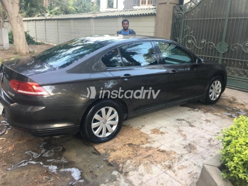 Volkswagen Passat 2016 Champagne Automatic Used for Sale in Giza - 2