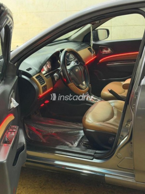 شيفروليه أوبترا 2015 أبيض أوتوماتيك مستعملة للبيع في الجيزة - 5