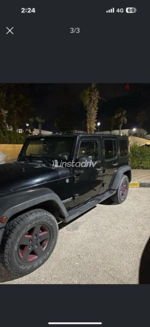 جيب رانجلر 2010 أسود أوتوماتيك مستعملة للبيع في مصر الجديدة - 2