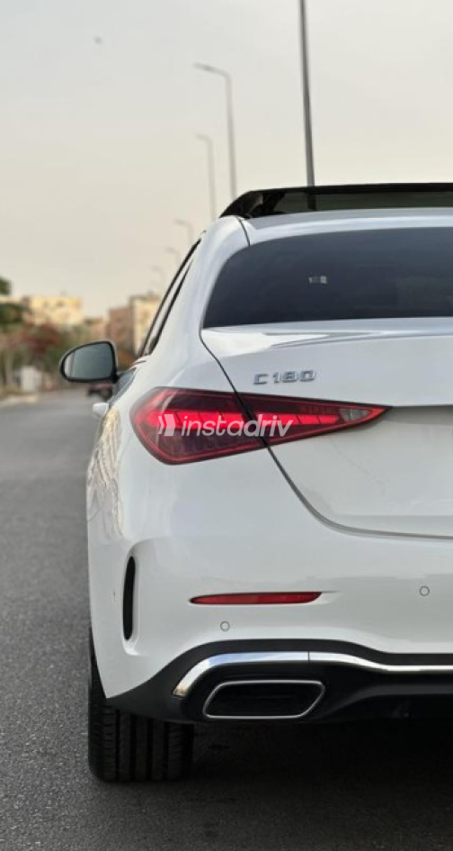 مرسيدس C 180 2023 أبيض أوتوماتيك مستعملة للبيع في القاهرة - 10