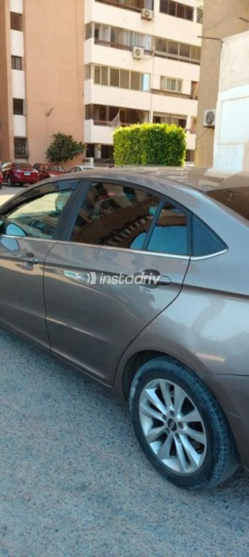 شيرى اريزو 5 2021 أبيض أوتوماتيك مستعملة للبيع في القاهرة الكبرى ( القاهرة - الجيزة) - 3