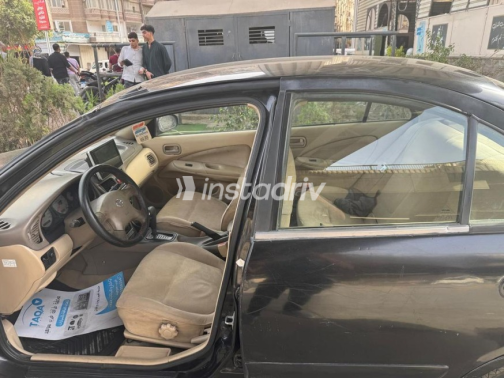 Nissan Sunny 2012 Black Automatic Used for Sale in Giza - 6