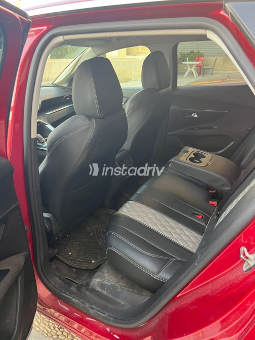 Peugeot 3008 2020 Red Automatic Used for Sale in Giza - 1