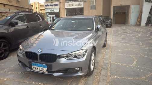 BMW 320 2015 Silver Automatic Used for Sale in Giza - 1
