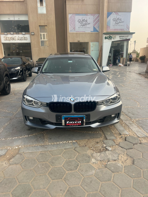 BMW 320 2015 Silver Automatic Used for Sale in Giza - 8