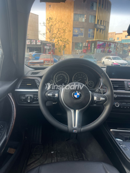 BMW 320 2015 Silver Automatic Used for Sale in Giza - 10