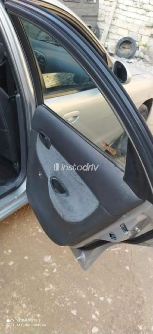 Daewoo Nubira 1 1999 Silver Manual Used for Sale in Alexandria - 5